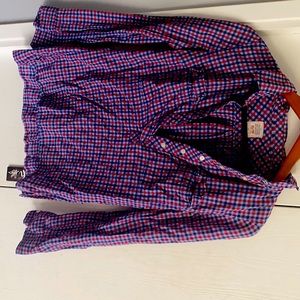 Gap boyfriend pitted shirt